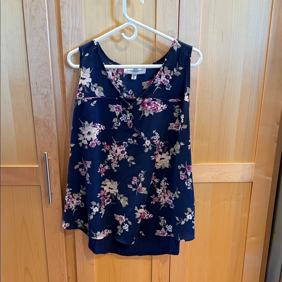Tempted Hearts Tops - Tempted Hearts Floral V-Neck Blouse - Navy and Pink 2XL EUC